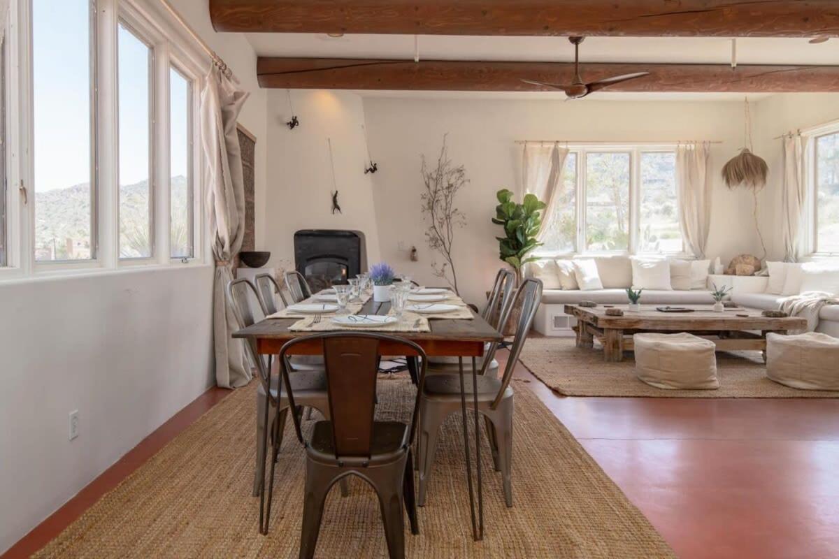 Renovated Lodge - Room 3 With Pool Access Joshua Tree Exterior photo