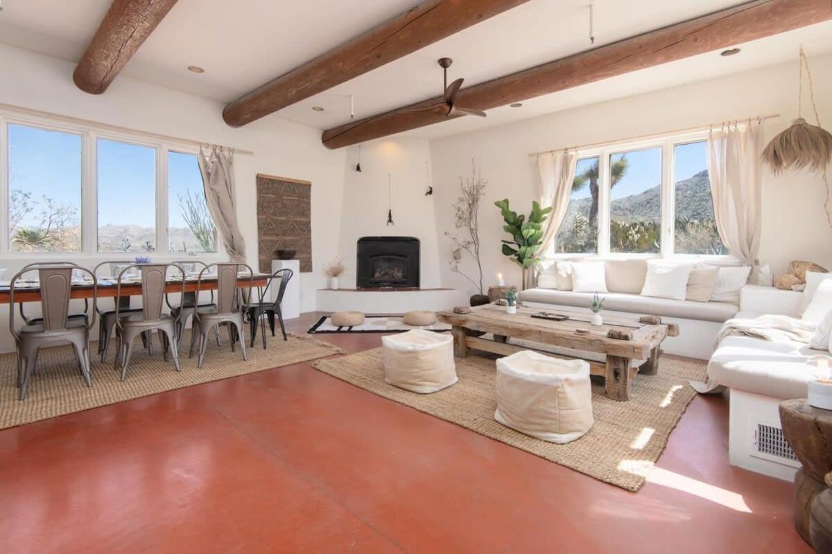 Renovated Lodge - Room 3 With Pool Access Joshua Tree Exterior photo